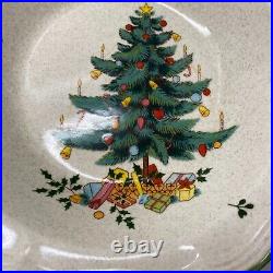 Mikasa Festive Season Green Trim Scalloped Christmas Tree EB-451 Bowl 10