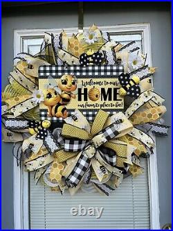 Modern Rustic Chic Spring Welcome Bumble Bee Wreath