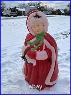 Mrs Clause Outdoor Working Lights 4 Ft Tall