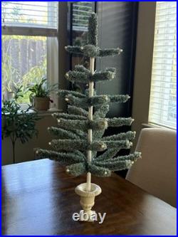 NEW Bethany Lowe Holiday Variegated Look Aqua Raffia Tree In Resin Urn Base 28