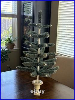 NEW Bethany Lowe Holiday Variegated Look Aqua Raffia Tree In Resin Urn Base 28 NEW Bethany Lowe Holiday Variegated Look Aqua Raffia Tree In Resin Urn Base 28