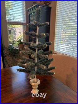 NEW Bethany Lowe Holiday Variegated Look Aqua Raffia Tree In Resin Urn Base 28 NEW Bethany Lowe Holiday Variegated Look Aqua Raffia Tree In Resin Urn Base 28