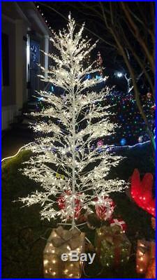 NEW GE 7-ft Pre-Lit Winterberry White Artificial Christmas Tree with 500 LEDs