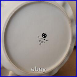NEW Pottery Barn Skeleton Skull Stoneware Candy Bowl Dish Halloween Walking dead