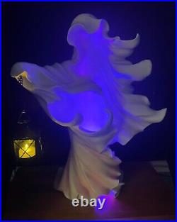NIB Cracker Barrel 18 Ghost Statue Upgraded with Remote Control LED Color Change