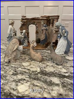 Nao by Lladro 8 piece Nativity Set Including Barn