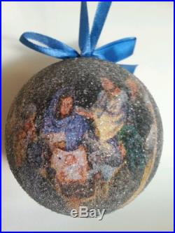 Nativity Christmas ornaments set / Christmas present