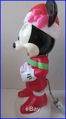 New 2018 Disney Mickey & Minnie Mouse Christmas Lighted Blow Mold Yard Decor