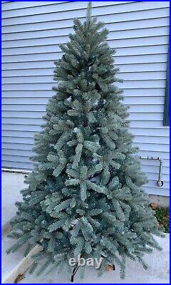 New 7.5 Ft Blue Spruce Artificial Christmas Tree & 6 bundles of 150 Lights Each