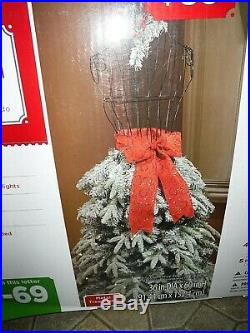 New Artificial Christmas 5' Flocked Dress Form Artificial Tree with Clear Lights
