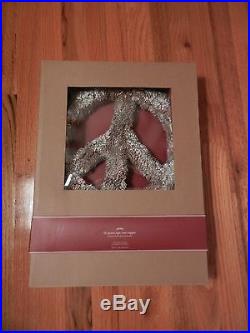 New Pottery Barn Lit Outdoor/Indoor Peace Sign Christmas Tree Topper