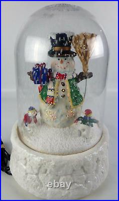 North Pole Let It Snow Musical Christmas December Snowing Snowman Globe Dome