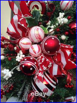 PEPPERMINT HOLIDAY Christmas Holiday Candy Wreath Decoration