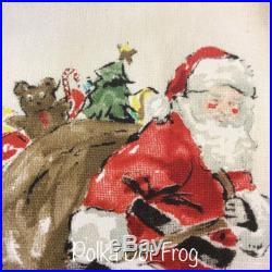 POTTERY BARN Painted Santa Claus Napkins, SET OF 4, NEW Christmas holiday table