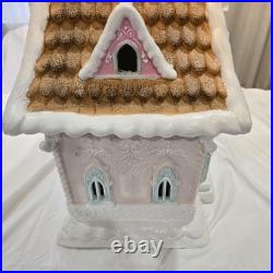 Pastel Colors Mansion, House Lights Up 26 Pink, Blue Rare Collectible