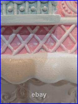 Pastel Colors Mansion, House Lights Up 26 Pink, Blue Rare Collectible