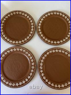 Pottery Barn Gingerbread Stoneware Christmas Charger Plates (4) NWOT OB