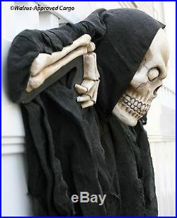 Pottery Barn Hanging Skeleton With Black Drape -nib- Bring Creepy To New Heights
