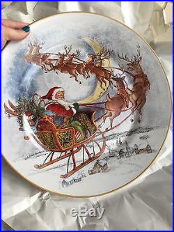 Pottery Barn Nostalgic Santa Serving Platter. Rare And Beautiful Piece