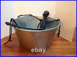 Pottery Barn Walking Dead Extra Large Skeleton Bath Tub Party Beverage Bucket
