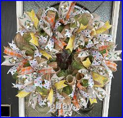 Pretty Vintage Style Spring Summer Bee Deco Mesh Wreath, Farmhouse Cottage Decor