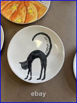 Rae Dunn Halloween Hocus Pocus Pedestal Cake Plate & 4 Dessert Plates