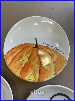 Rae Dunn Halloween Hocus Pocus Pedestal Cake Plate & 4 Dessert Plates