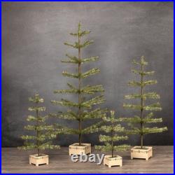 Ragon House Germany Style 24 Green Goose Feather Tree with Red Berries in Stencil