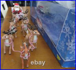 Rudolph Red Nosed Reindeer Santa's Sleigh & Team 2003 playing mantis large size