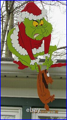Sale. Gutter-mount Grinch And Max C'mere You. Best Offer