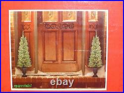 Set Of 2 Prelit/pre-lit 4.5 Ft High Topiary/porch Trees With Holly Berries
