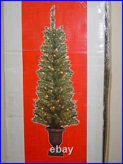 Set Of 2 Prelit/pre-lit 4.5 Ft High Topiary/porch Trees With Holly Berries