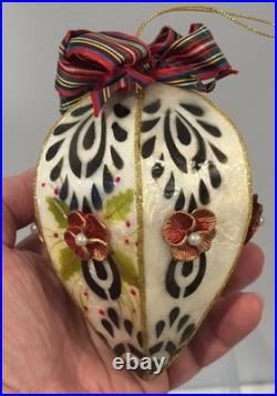 Set of 2 MacKenzie-Childs Capiz Tartan Teardrop Glass Ornaments with Box Mint Set of 2 MacKenzie-Childs Capiz Tartan Teardrop Glass Ornaments with Box Mint