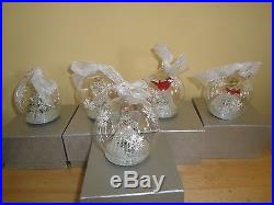 Set of 5 Illuminated Glass Ornaments withGift Boxes Christmastree angel bird