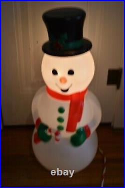 Snowman Lighted Blow Mold Indoor Outdoor Christmas Decoration Yard 29 inches New