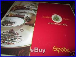 Spode Christmas Tree 12-Piece Dinnerware Set Holiday Tableware