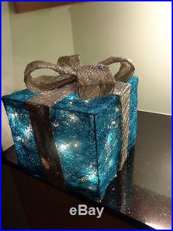 Stunning Teal+Silver Sisal Light Up Parcel/20 Lights/Christmas/Birthday/Present Stunning Teal+Silver Sisal Light Up Parcel/20 Lights/Christmas/Birthday/Present