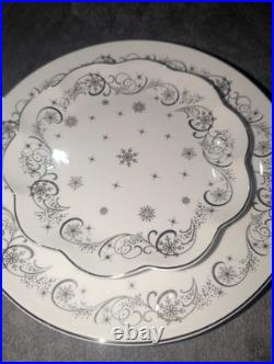 Temp-Tations Metallic Christmas Eve 32 pieces 8 sets
