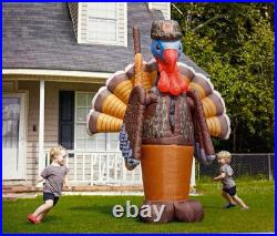 Thanksgiving NWTF inflatable Tom Hunting Turkey 8ft tall