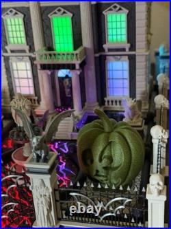 The Haunted Manor by FULV, LED Colour Changing, Halloween Decor, 10.7inx14.6in The Haunted Manor by FULV, LED Colour Changing, Halloween Decor, 10.7inx14.6in