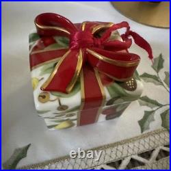 Tiffany Holiday Gift Box/Bow Christmas Holiday Ornament Porcelain