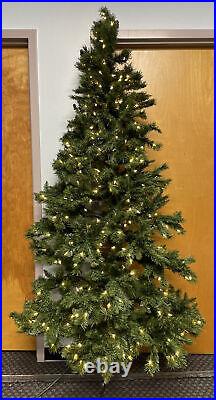 Treetopia Corner Christmas Tree NEWithOpen 7.5 ft with clear LED Lights Space Saving