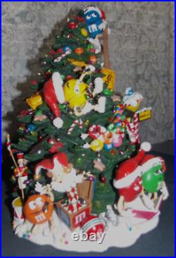 Unique M&M'S Lighted Christmas Tree By The Danbury Mint! 14x9/M&M's Decorating