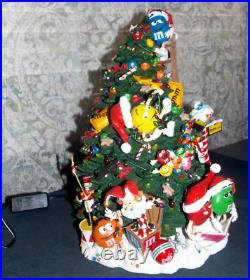 Unique M&M'S Lighted Christmas Tree By The Danbury Mint! 14x9/M&M's Decorating