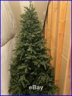 Used Balsam Hill saratoga spruce 7 foot Christmas Tree MIB