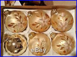 Vintage 18 Pc Cream Gold Glitter & Flower & Co-ordinating Christmas Ornaments