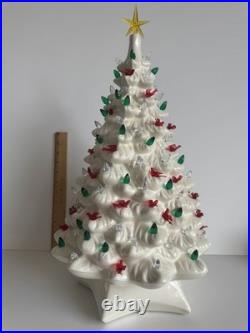 VINTAGE 19 Holland Mold Ceramic Christmas Tree White Red Birds Musical Lighted VINTAGE 19 Holland Mold Ceramic Christmas Tree White Red Birds Musical Lighted