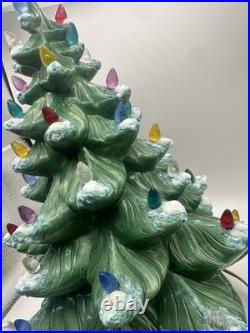 VTG 1967 Atlantic Mold Ceramic Green Christmas Tree & Base w Flocked Snow READ