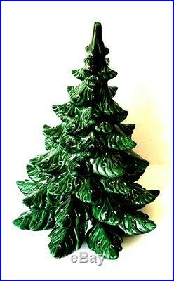VTG Ceramic Christmas Tree 19 Atlantic Mold 1967 SUPER PRISTINE CONDITION