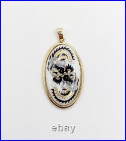 Vintage 14k gold Meissen porcelain pendant with floral decoration